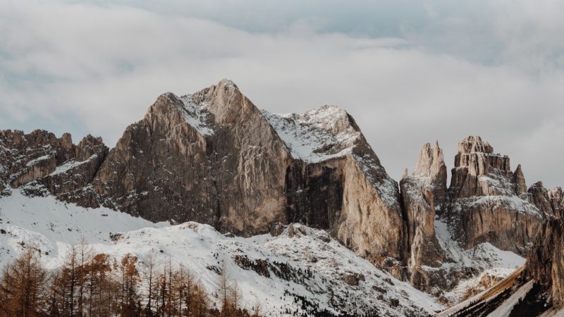 Canazei Granite Ridges wallpaper